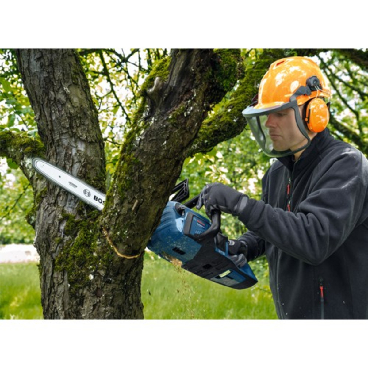 Bosch GKE 18V-40 (Body only, carton) BRUSHLESS 18V Chainsaw